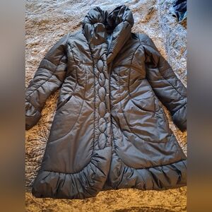 Y2k Elie Tahari Black parka puffer. Women's Black Quilted Coat